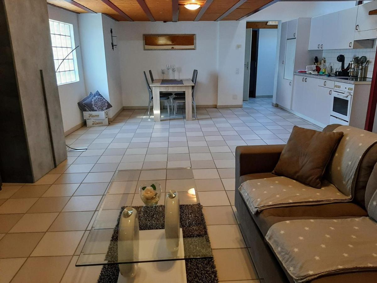 Holidays Homes Il Folletto Quartino Bagian luar foto
