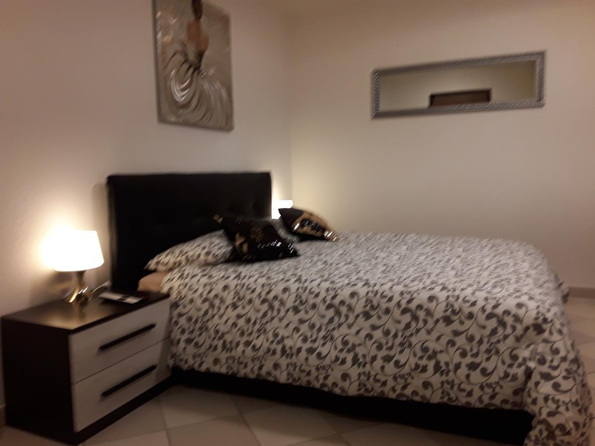 Holidays Homes Il Folletto Quartino Bagian luar foto
