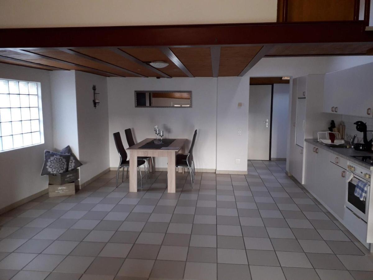 Holidays Homes Il Folletto Quartino Bagian luar foto